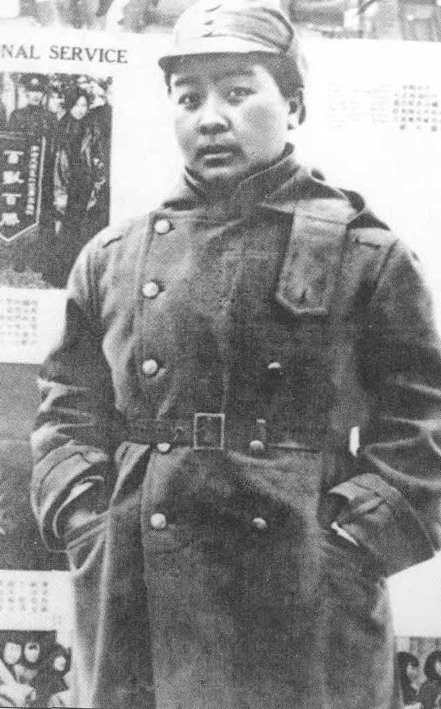 Photograph of Ding Ling